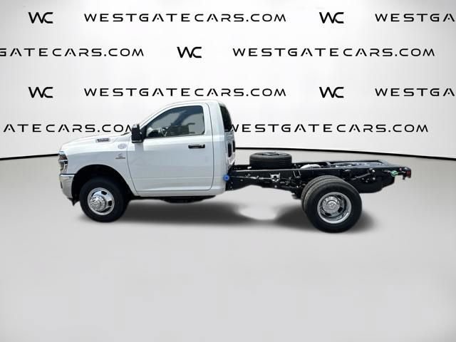 New 2026 RAM 3500 Tradesman w/ Chrome Appearance Group A AWD/4WD image 15