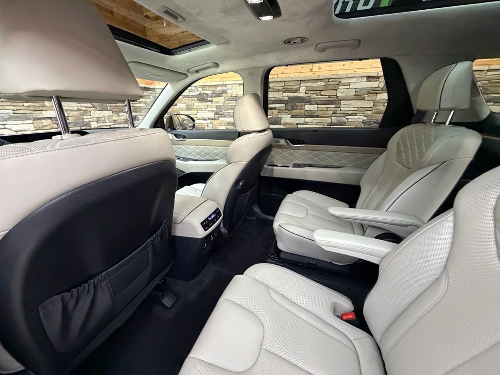 Used 2021 Hyundai Palisade Calligraphy image 27