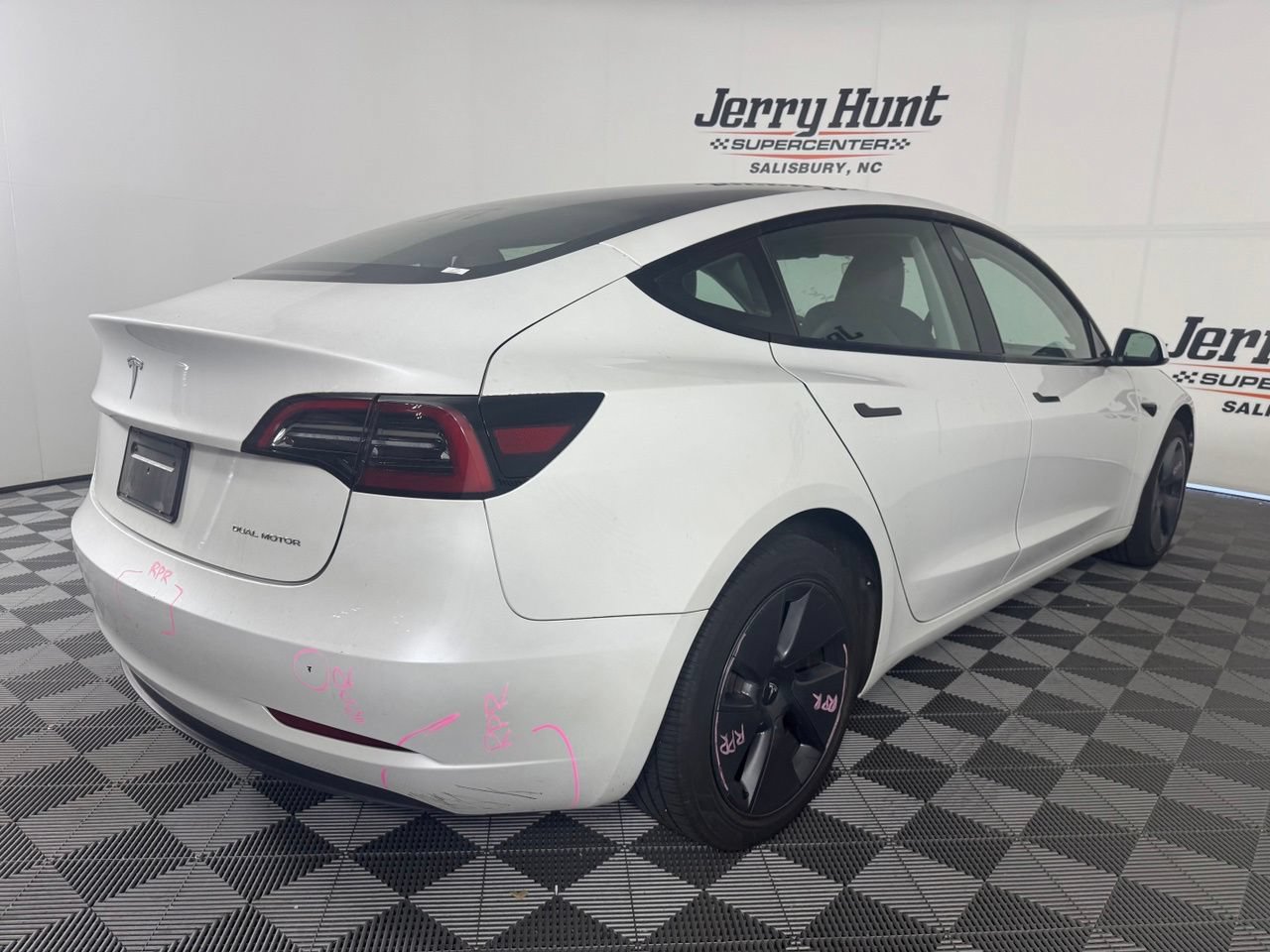 Used 2023 Tesla Model 3 Long Range AWD/4WD image 6