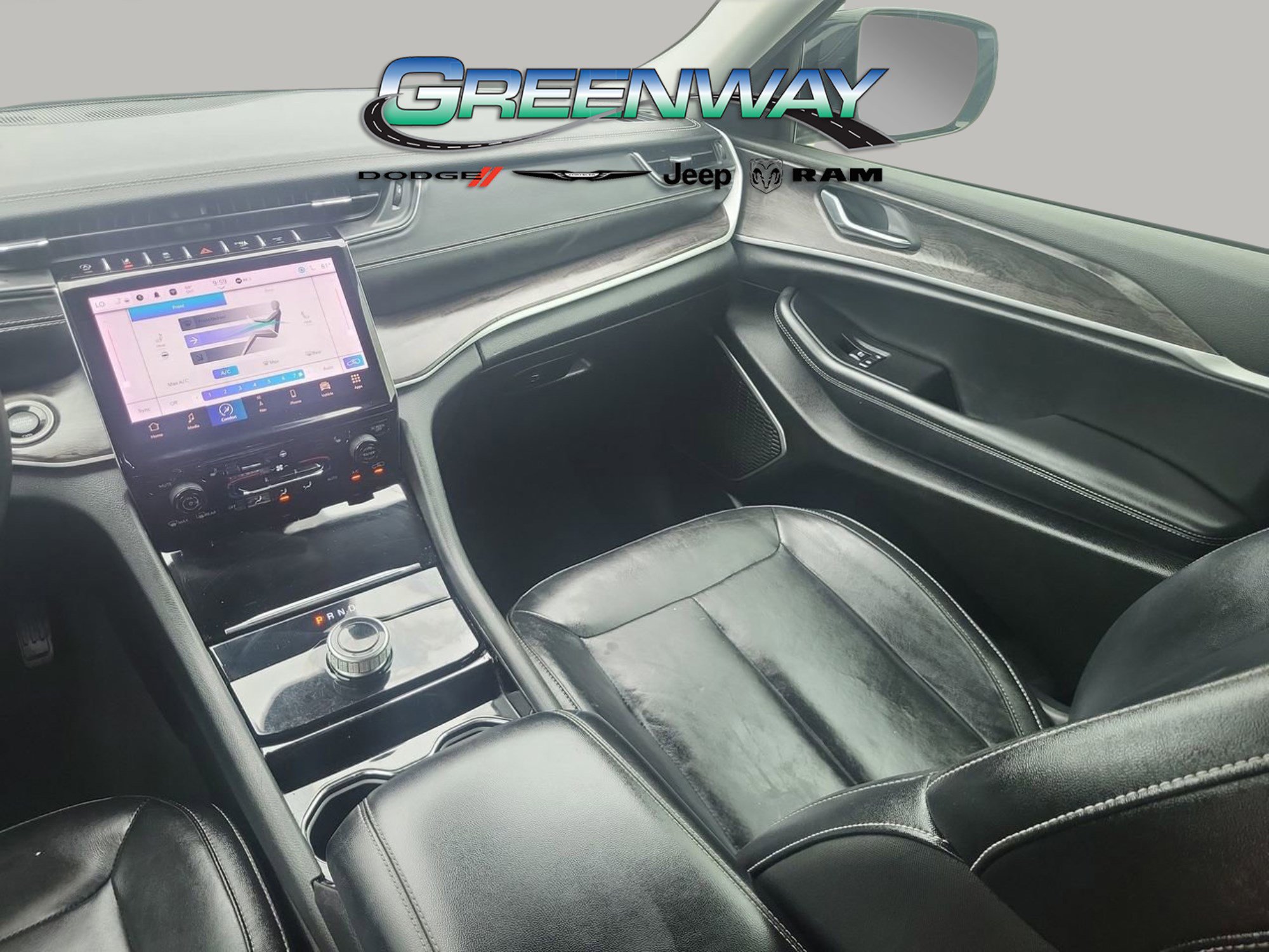 Used 2022 Jeep Grand Cherokee L Limited image 15