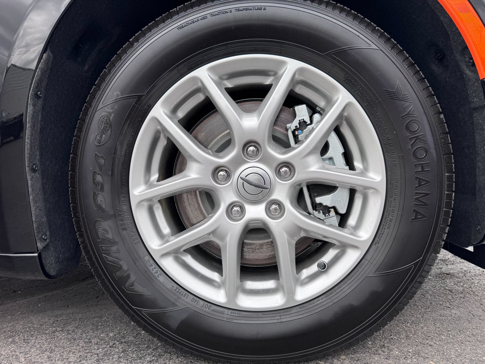 New 2025 Chrysler Pacifica Select FWD image 37