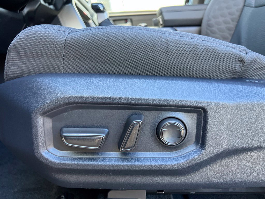 New 2026 Toyota Tundra SR5 AWD/4WD image 9