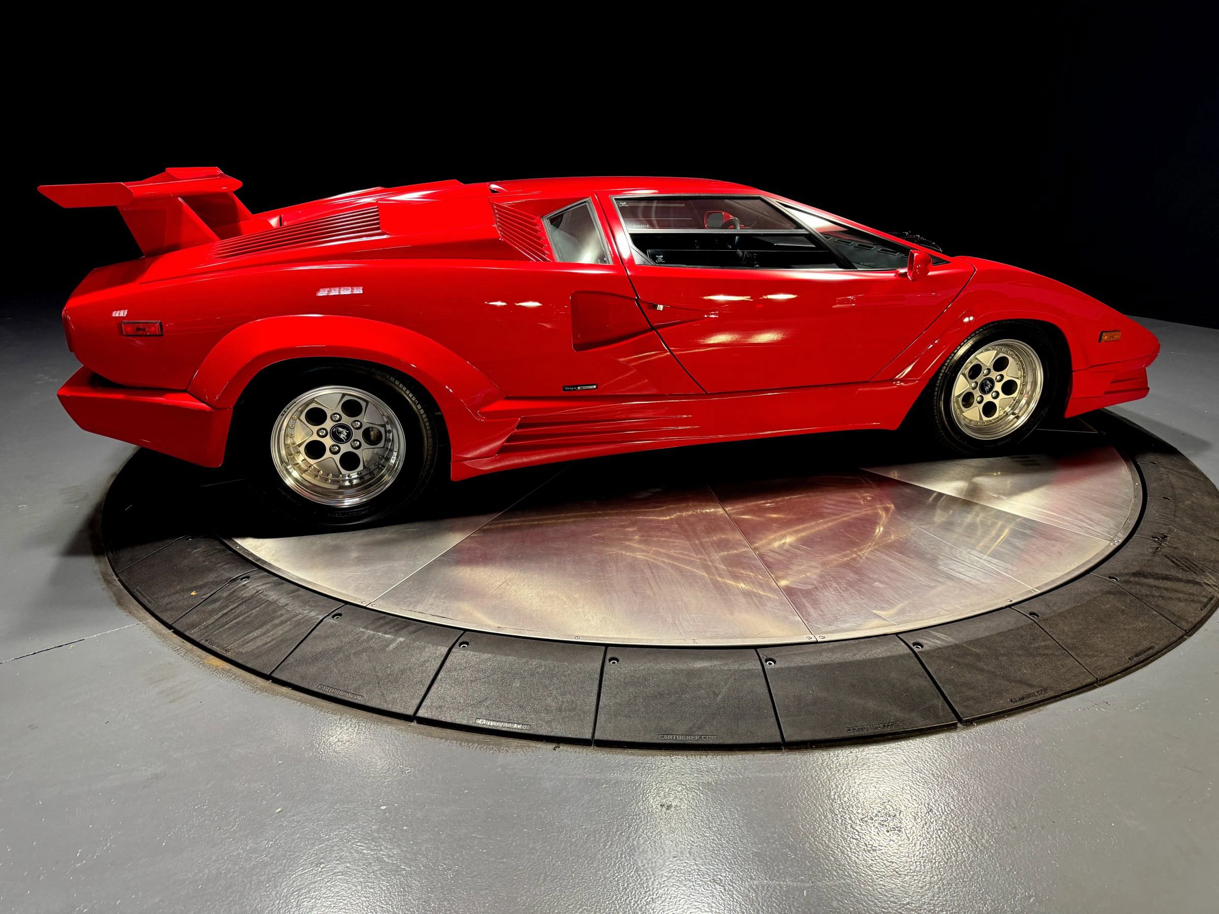 Used 1989 Lamborghini Countach Coupe RWD image 6