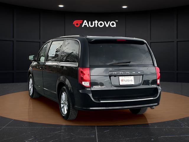 Used 2019 Dodge Grand Caravan SXT image 3