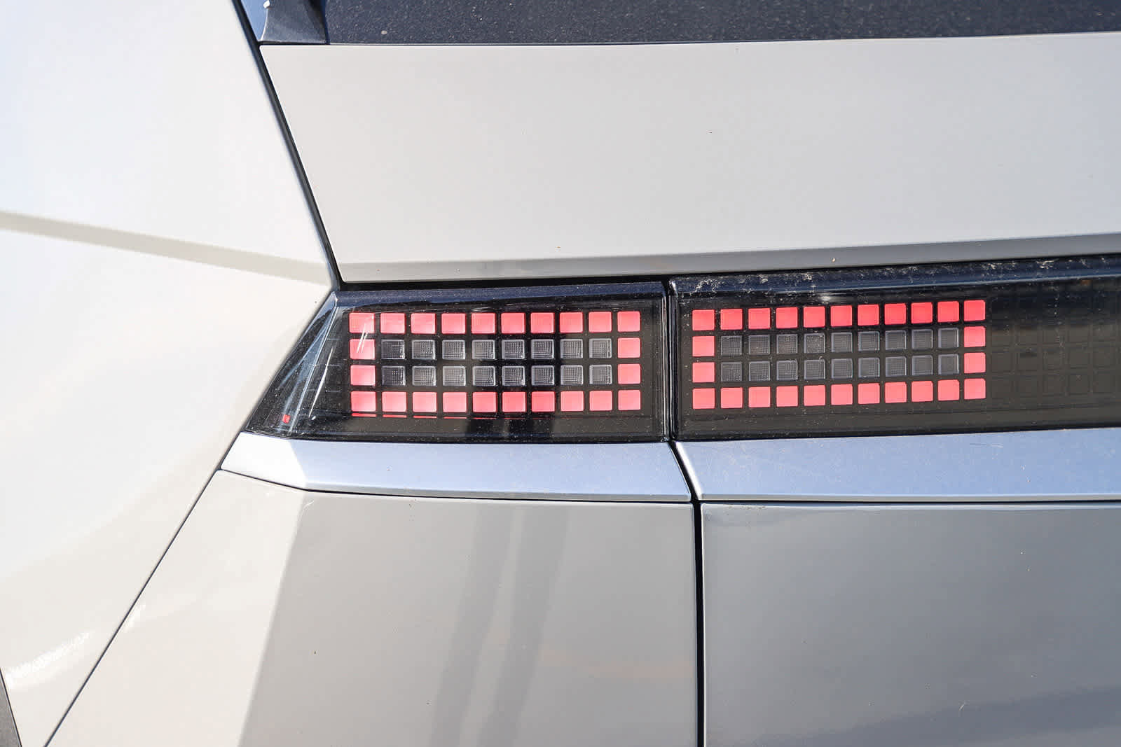 New 2026 Hyundai Ioniq 5 SEL image 9