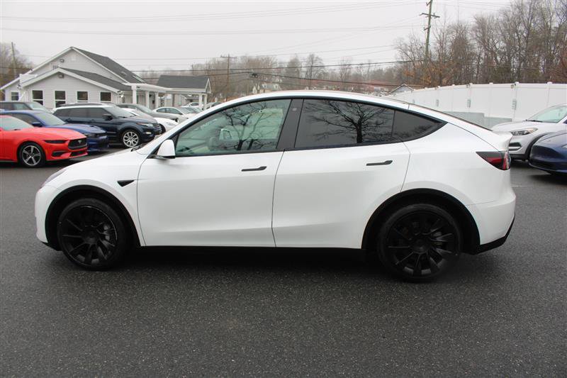 Used 2021 Tesla Model Y Long Range image 5