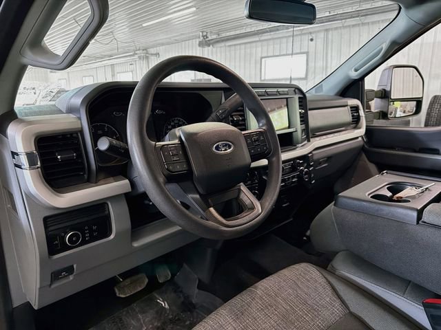 Used 2023 Ford F450 XLT w/ FX4 Off-Road Package AWD/4WD image 8