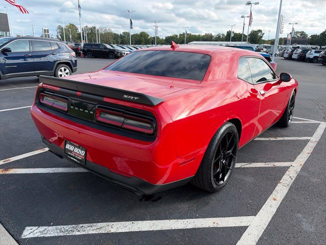 Used 2015 Dodge Challenger SRT Hellcat RWD image 4