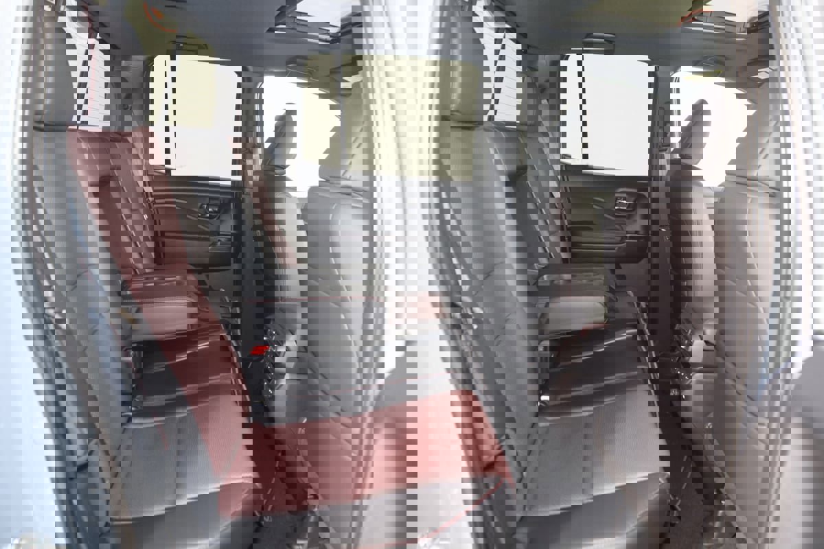 Used 2025 Honda Ridgeline Black Edition image 14