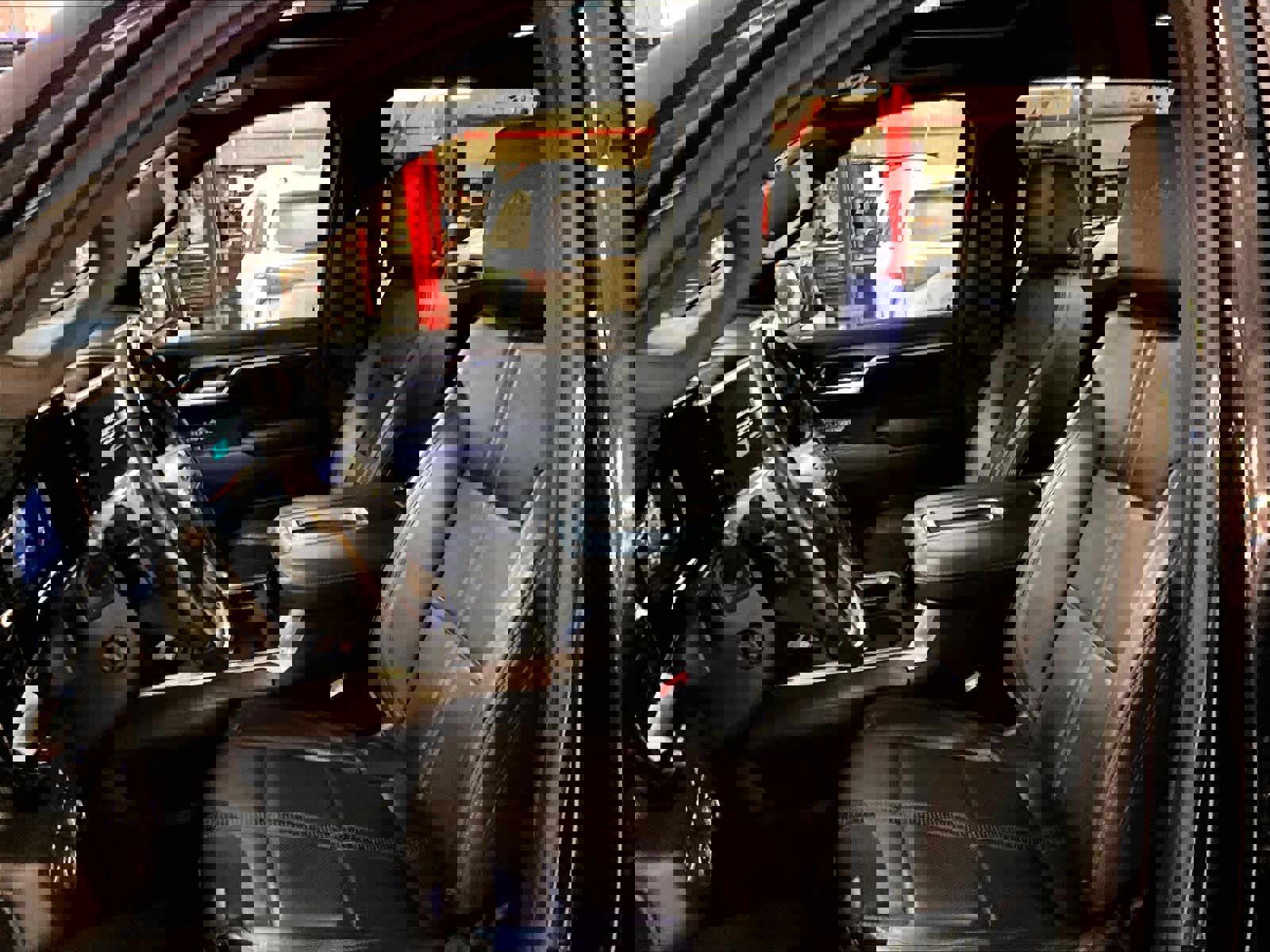 Used 2022 Chevrolet Silverado 1500 High Country w/ High Country Premium Package image 10