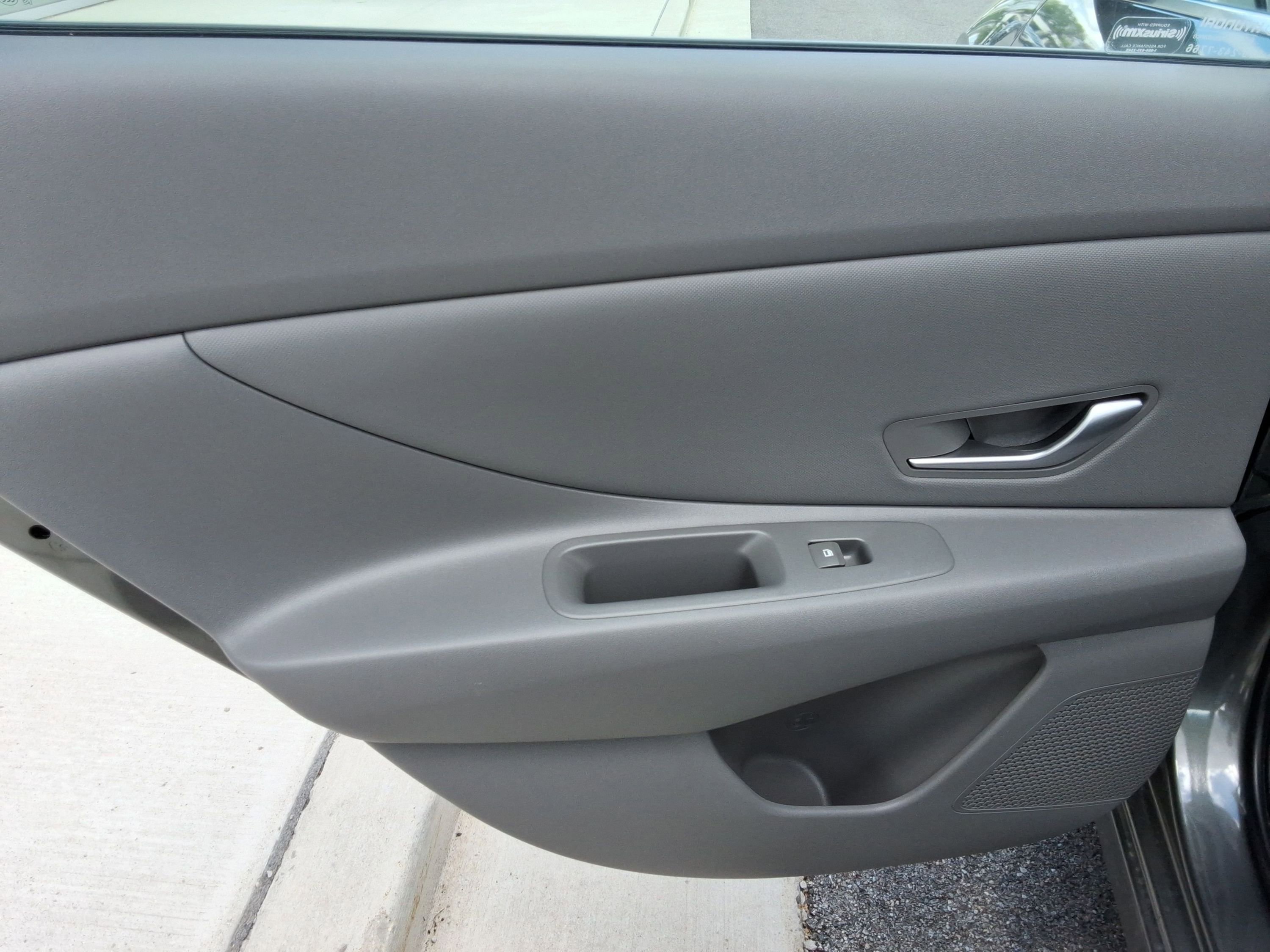Used 2025 Hyundai Elantra SEL FWD image 24