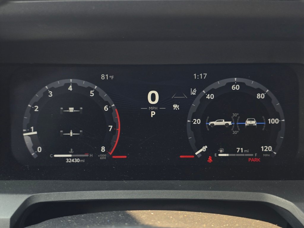 Used 2024 Toyota Tacoma TRD Off-Road AWD/4WD image 38