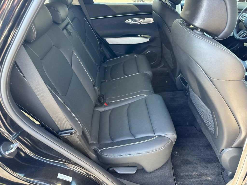 Used 2026 Genesis GV70 2.5T Advanced image 15