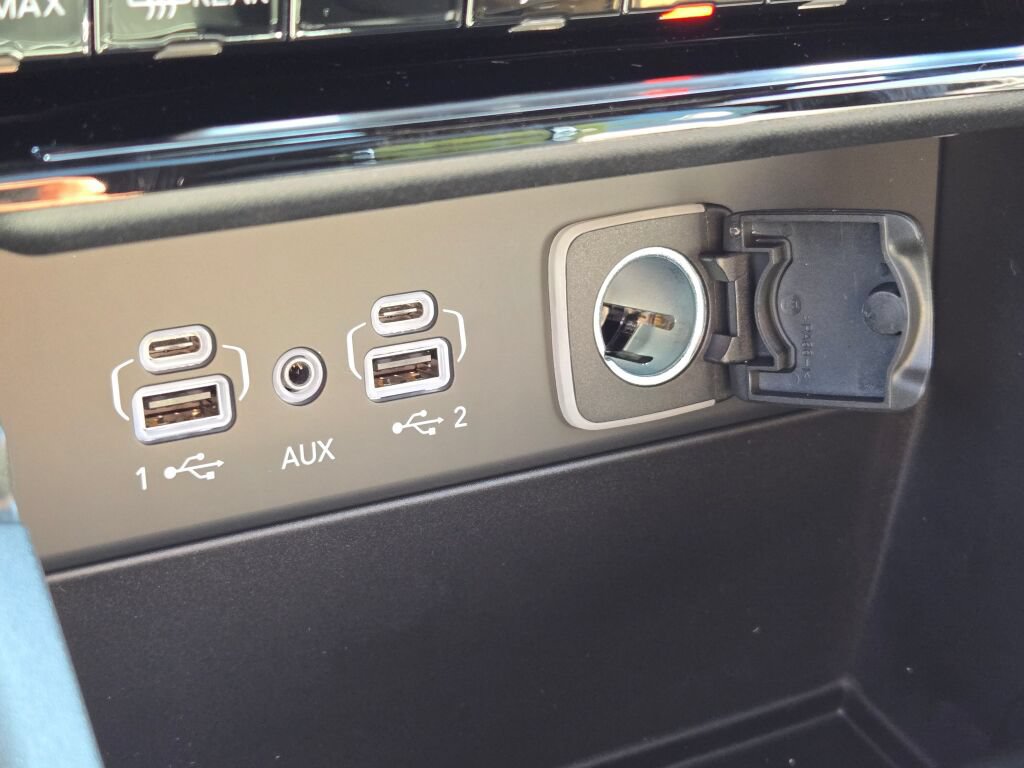 New 2025 Jeep Grand Cherokee L Limited AWD/4WD image 30