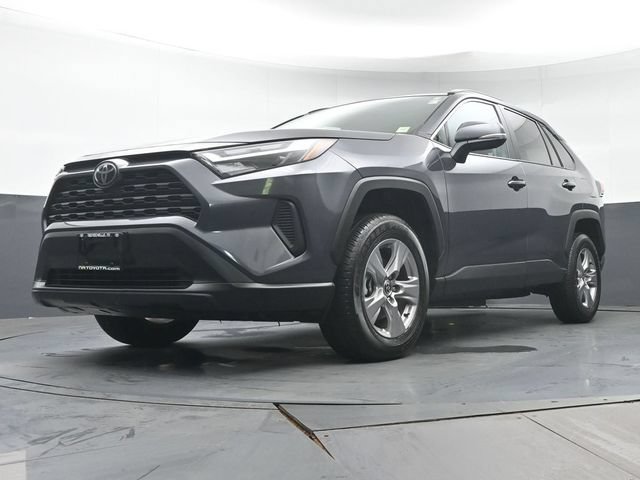 Used 2025 Toyota RAV4 XLE w/ Convenience Package AWD/4WD image 32