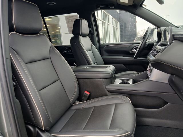 Certified 2022 GMC Yukon SLT w/ SLT Luxury Package image 15