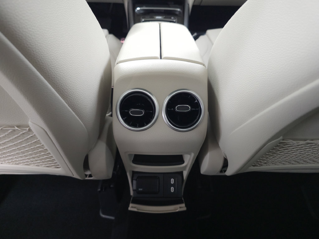 Certified 2026 Mercedes-Benz GLA 250 4MATIC image 23