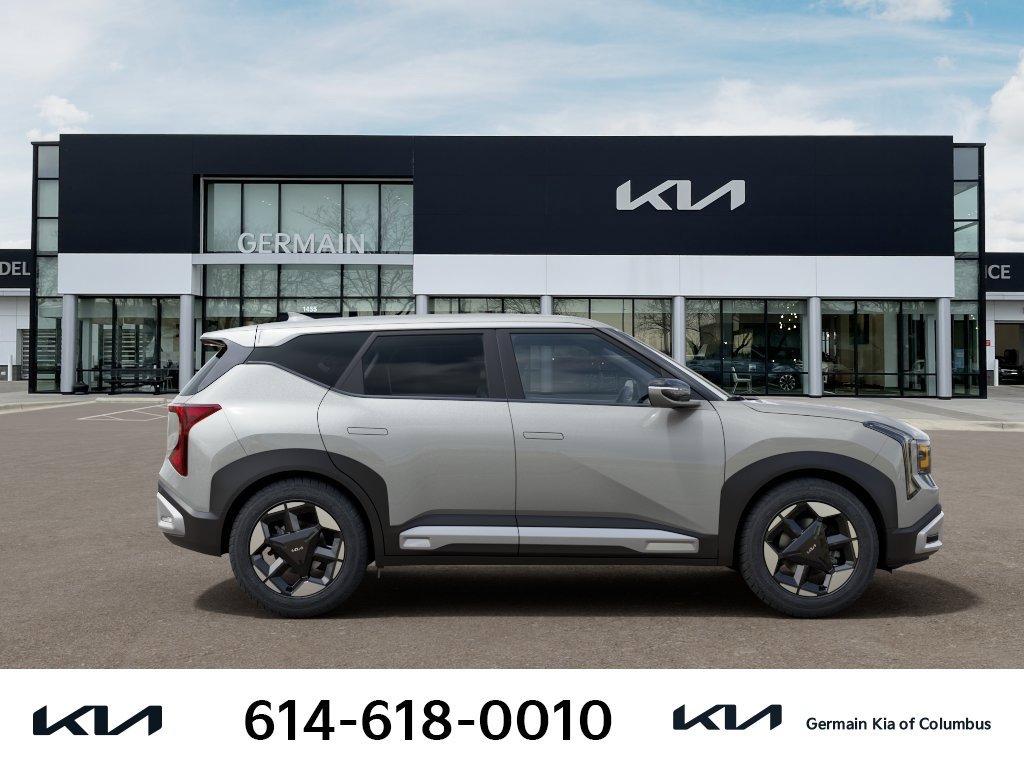 New 2027 Kia Seltos S FWD image 10