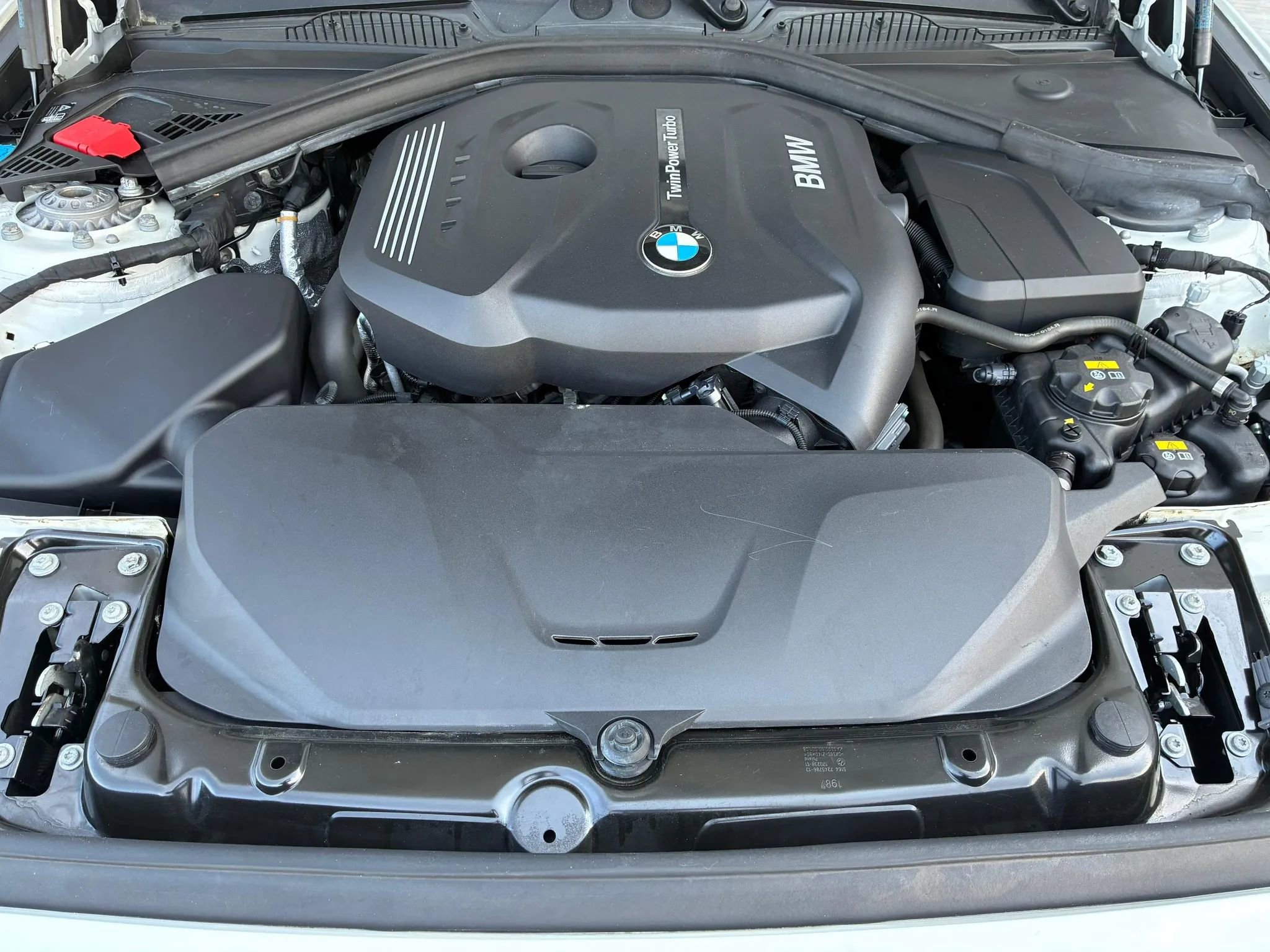 Used 2018 BMW 230i xDrive Coupe AWD/4WD image 31