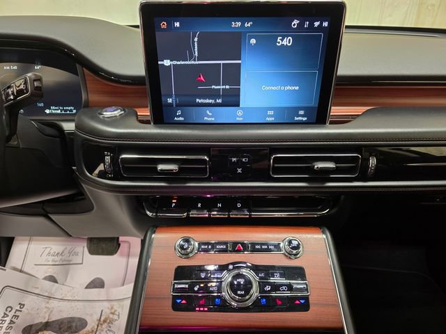 Used 2021 Lincoln Aviator Reserve w/ Equipment Group 201A AWD/4WD image 15