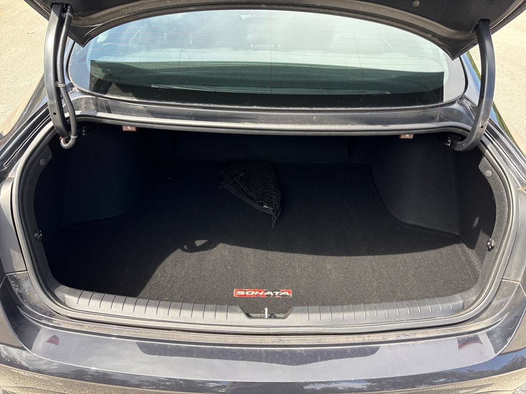 Used 2023 Hyundai Sonata Limited FWD image 9