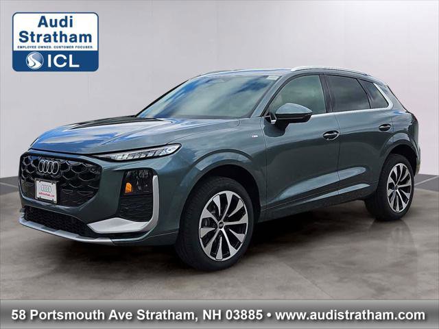 New 2026 Audi Q3 quattro 2.0T AWD/4WD image 1