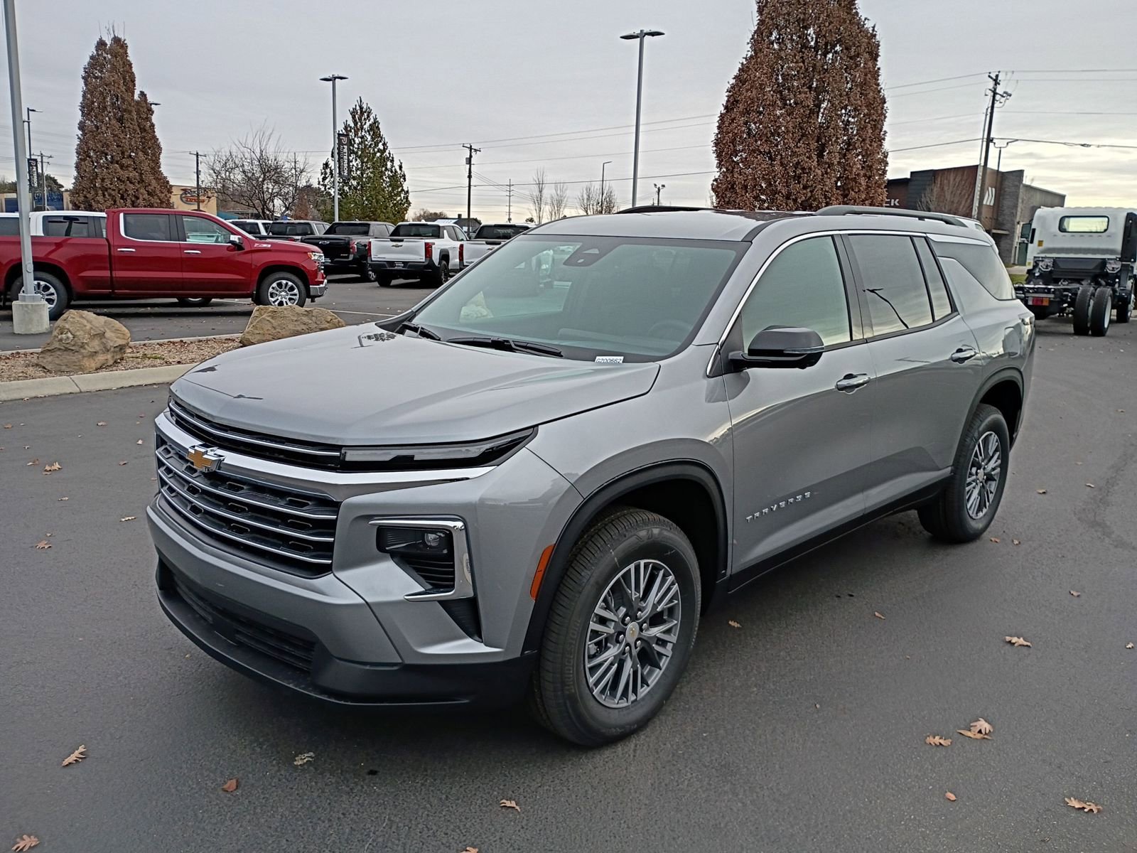 New 2026 Chevrolet Traverse LT image 15