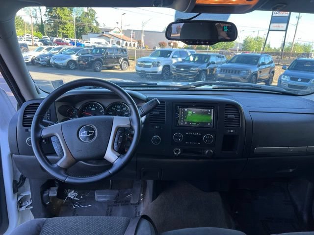 Used 2008 Chevrolet Silverado 2500 LT w/ 1LT Convenience Package AWD/4WD image 18