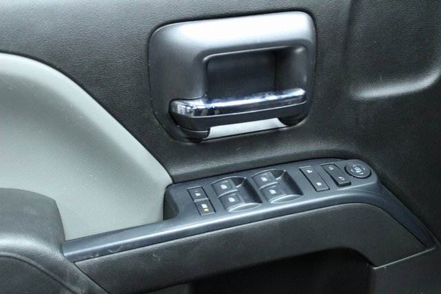 Used 2019 Chevrolet Silverado 1500 Custom w/ Custom Convenience Package image 10