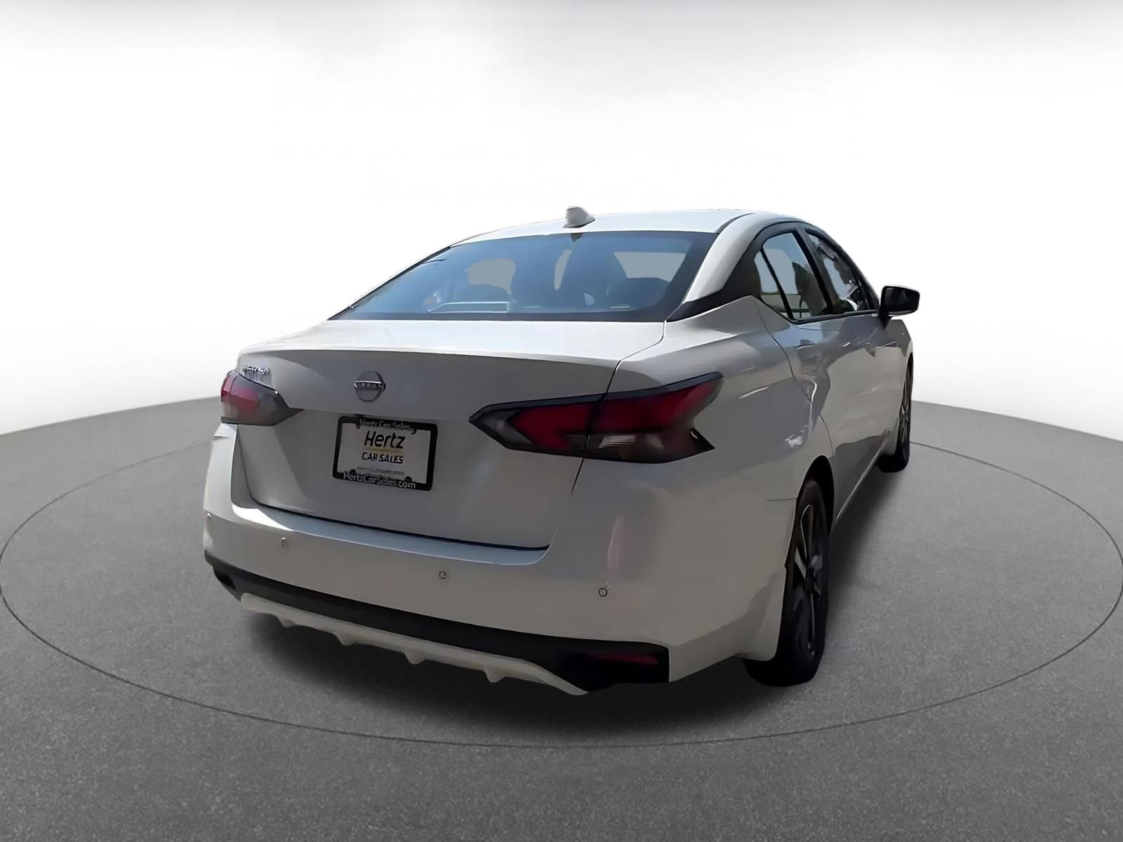 Used 2025 Nissan Versa SV w/ Trunk Package image 14