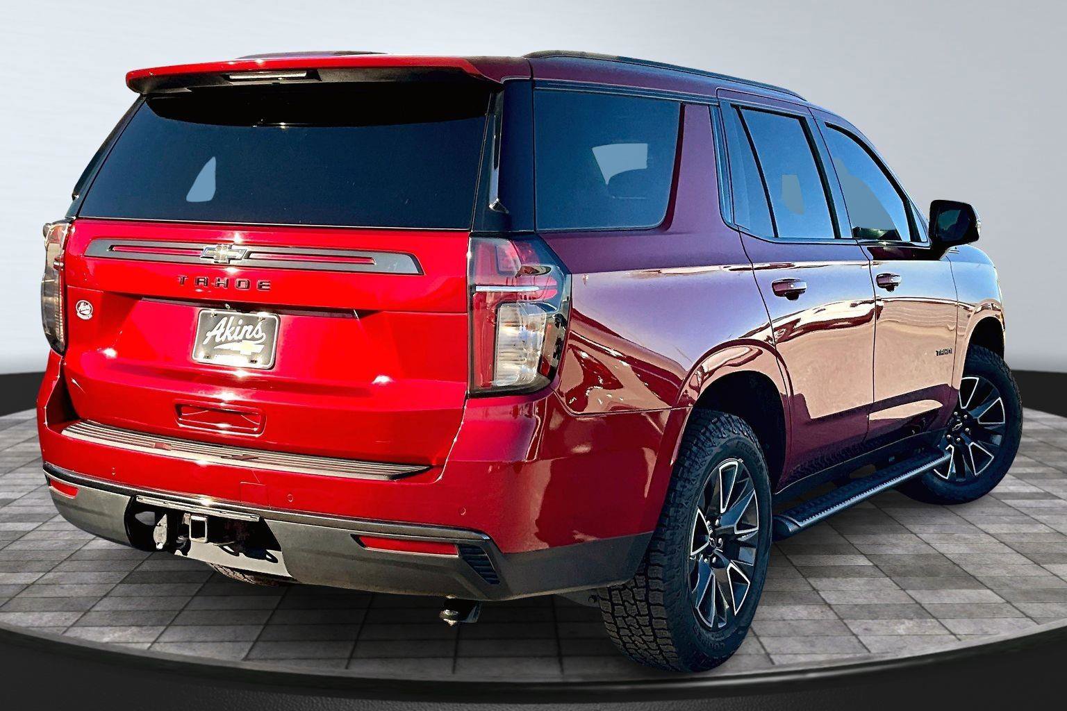 Used 2022 Chevrolet Tahoe Z71 w/ Luxury Package image 6