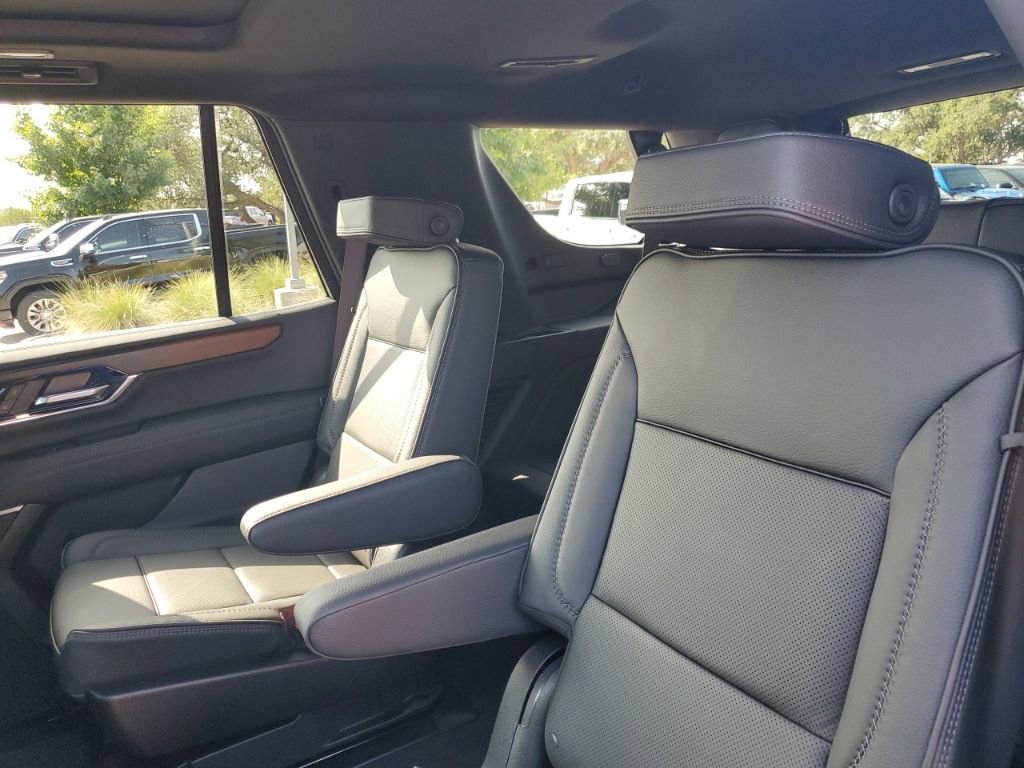 New 2026 GMC Yukon Denali w/ Denali Reserve Package image 20
