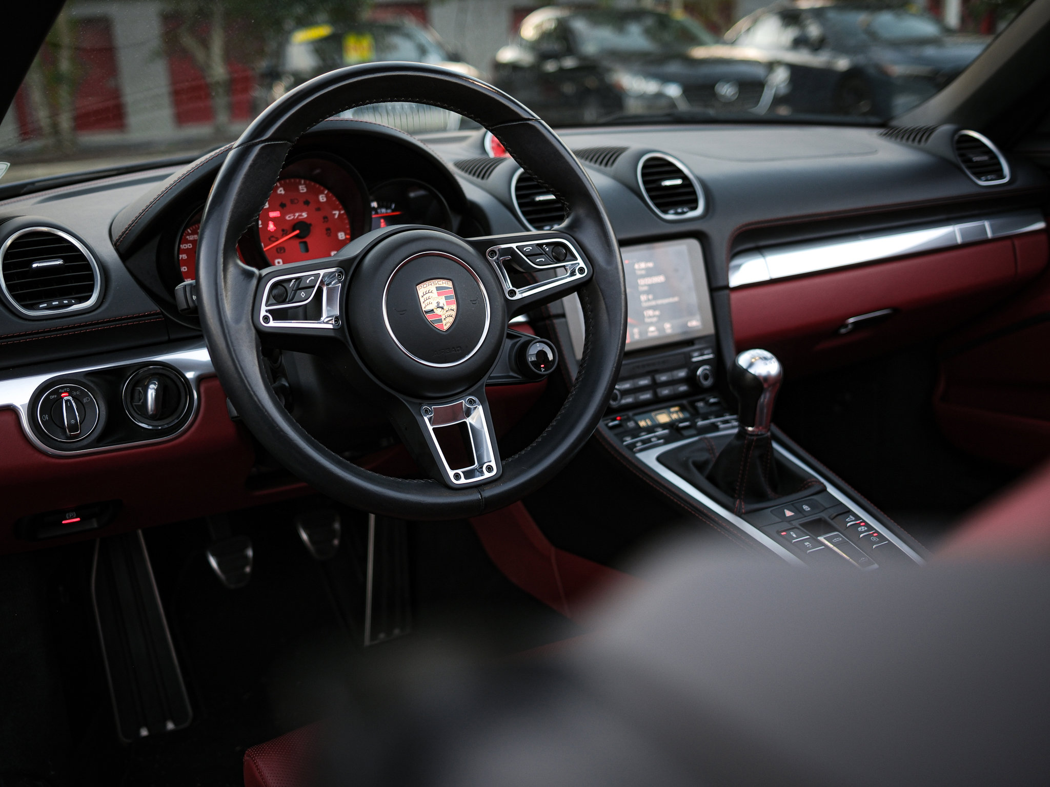 Used 2024 Porsche 718 Boxster GTS image 18