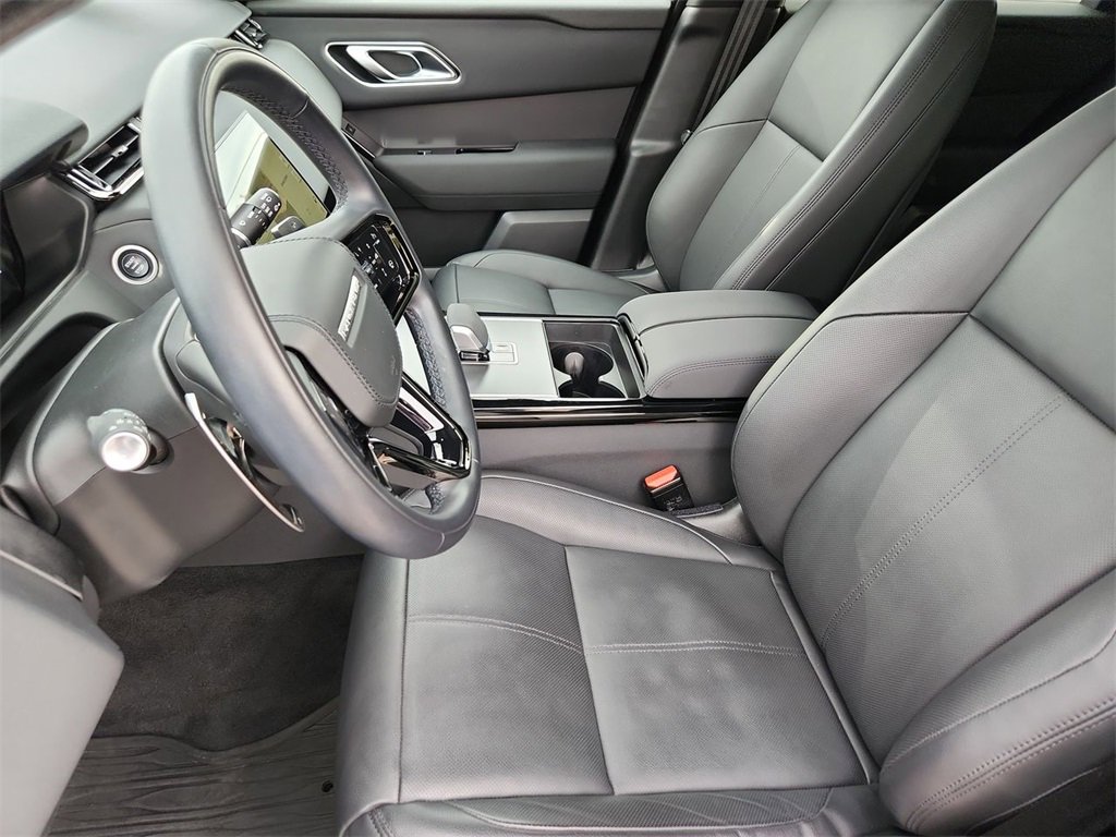Used 2024 Land Rover Range Rover Velar Dynamic SE image 10