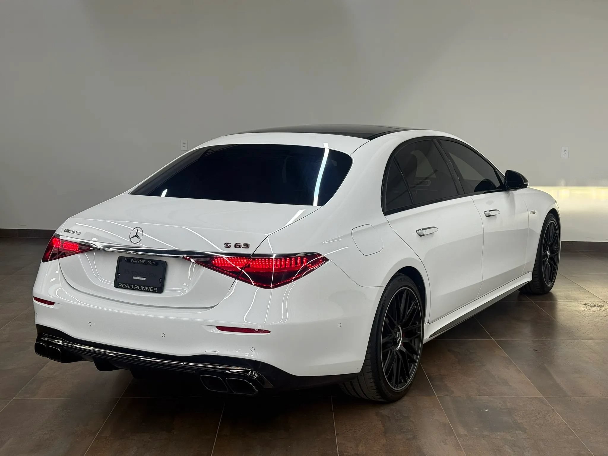 Used 2024 Mercedes-Benz S 63 AMG S image 11