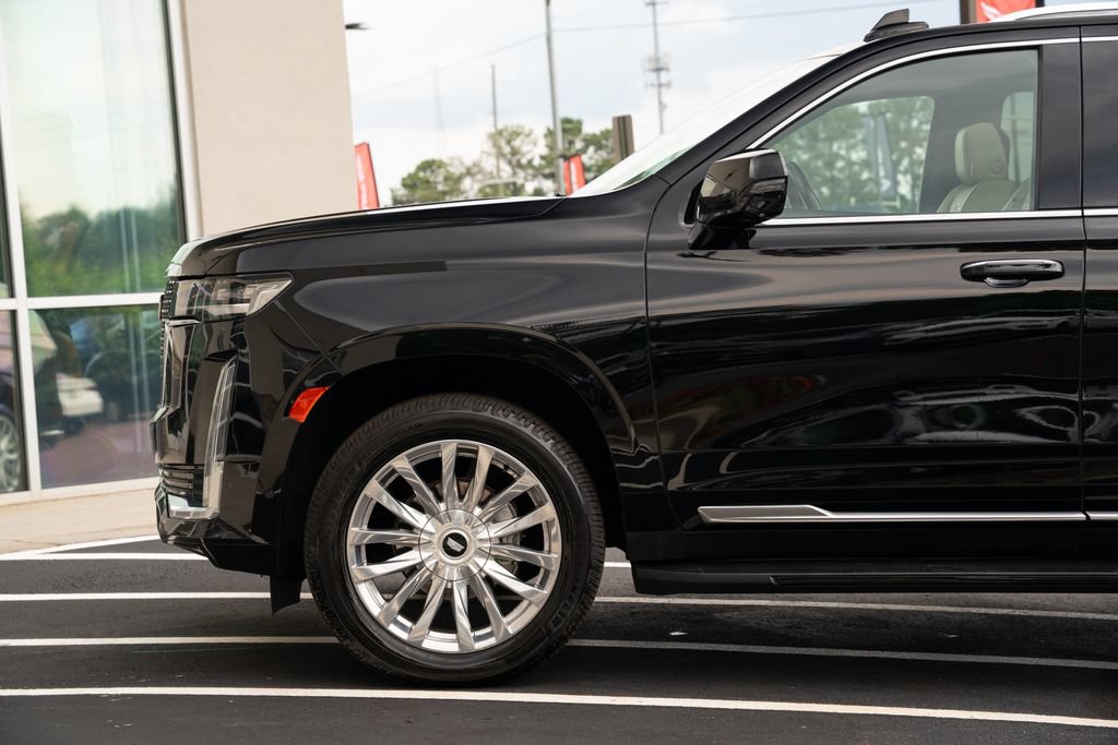 Used 2022 Cadillac Escalade ESV Premium Luxury AWD/4WD image 22