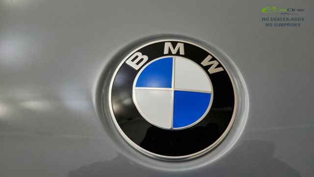 Used 2025 BMW X5 xDrive40i w/ M Sport Package AWD/4WD image 31