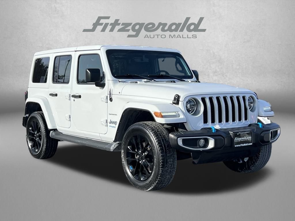 Used 2022 Jeep Wrangler Unlimited Sahara w/ Cold Weather Group image 1
