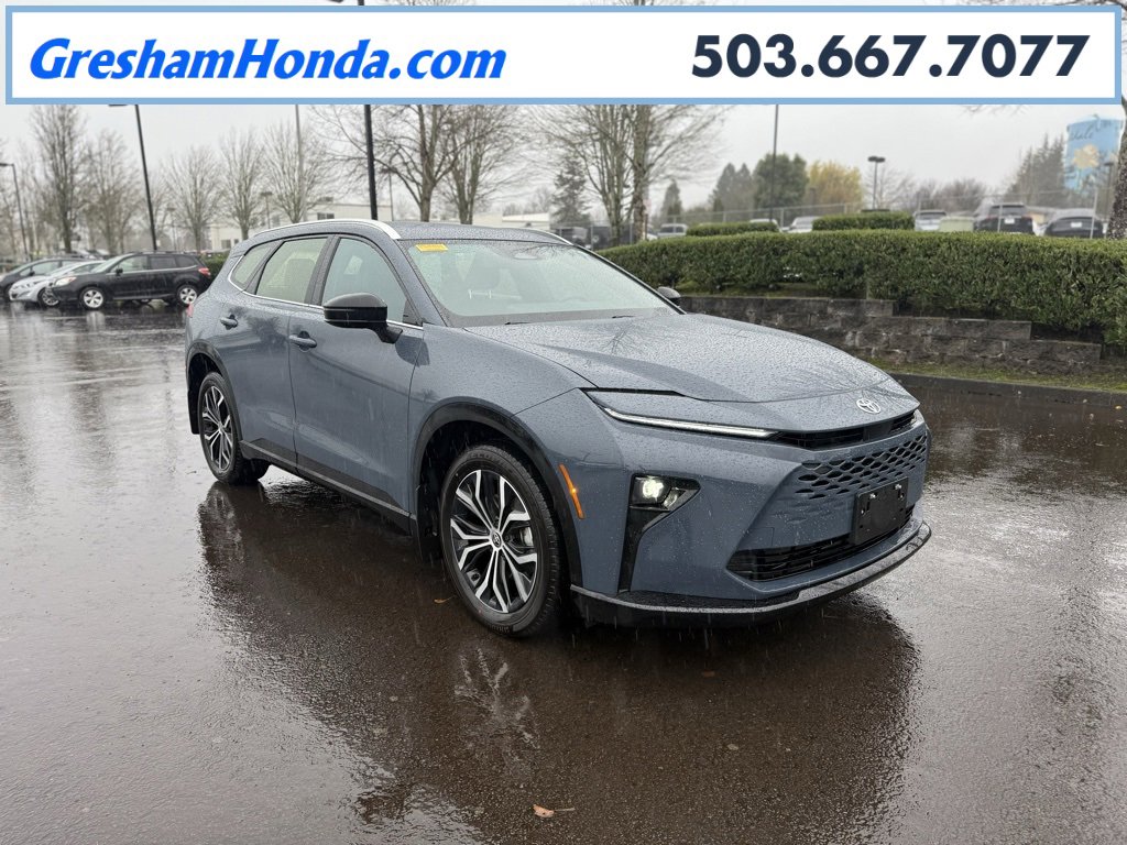 Used 2025 Toyota Crown Signia