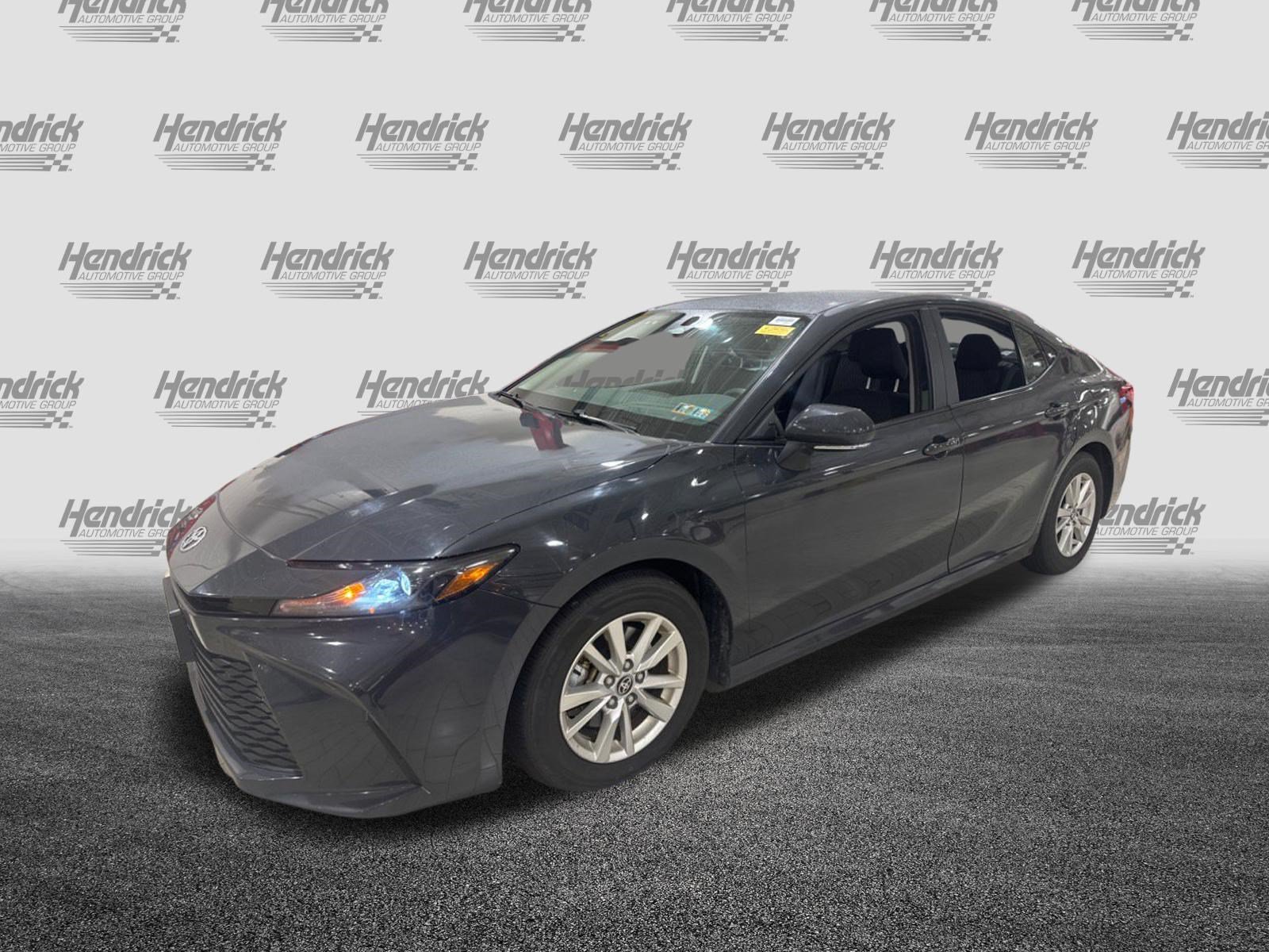 Used 2025 Toyota Camry LE FWD image 38