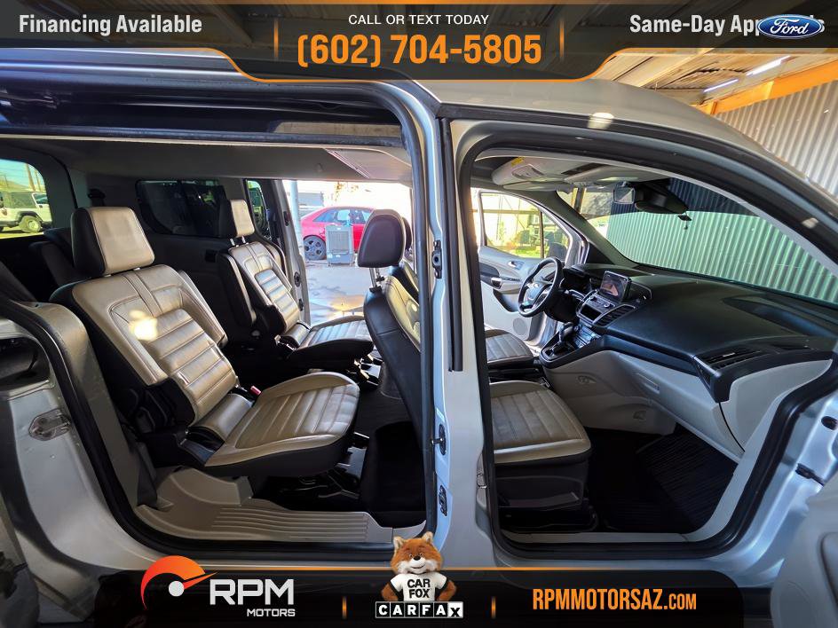 Used 2020 Ford Transit Connect XLT image 10