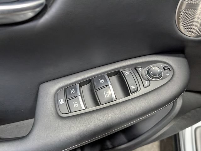Used 2023 INFINITI QX50 Sport AWD/4WD image 14