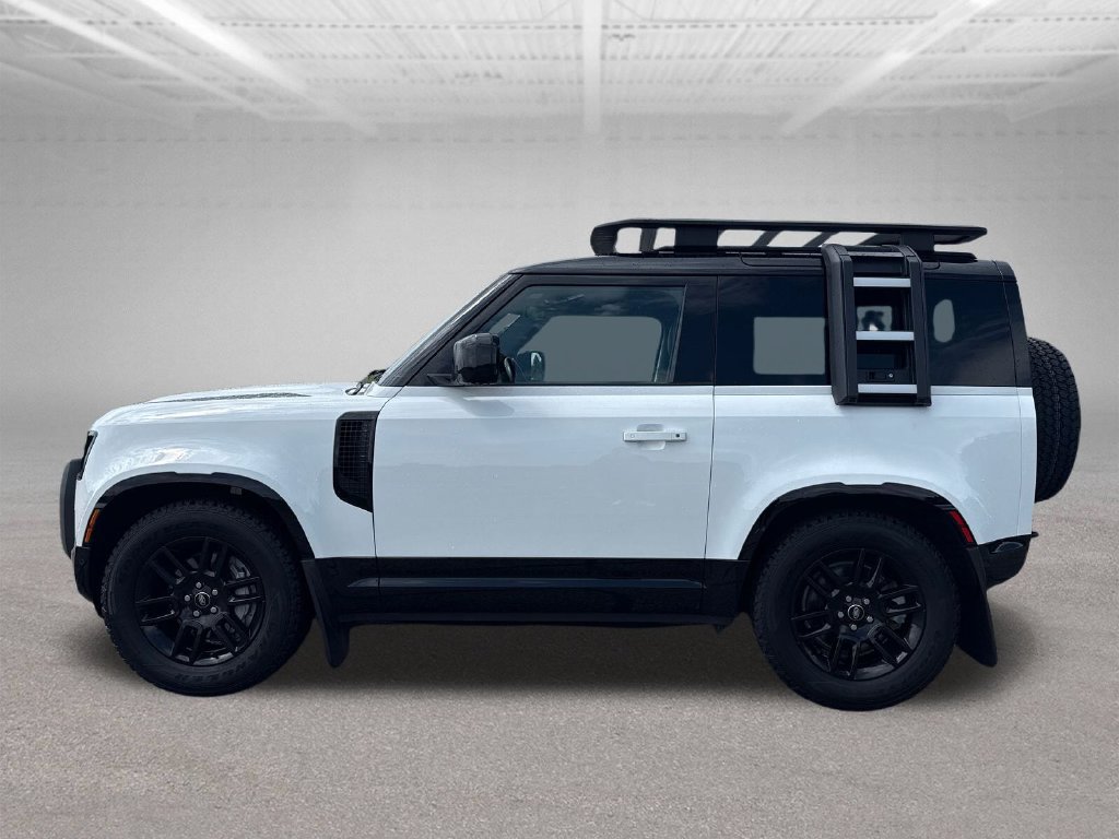 Used 2023 Land Rover Defender 90 X-Dynamic SE AWD/4WD image 2