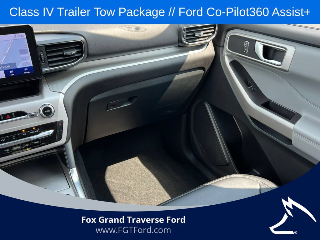 Certified 2023 Ford Explorer XLT w/ Equipment Group 202A AWD/4WD image 34