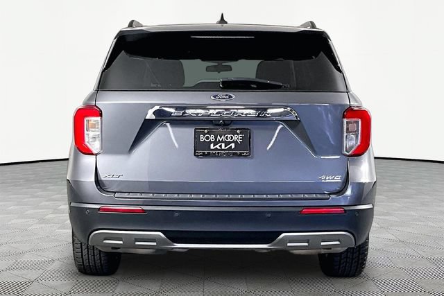 Used 2022 Ford Explorer XLT w/ Equipment Group 202A AWD/4WD image 5