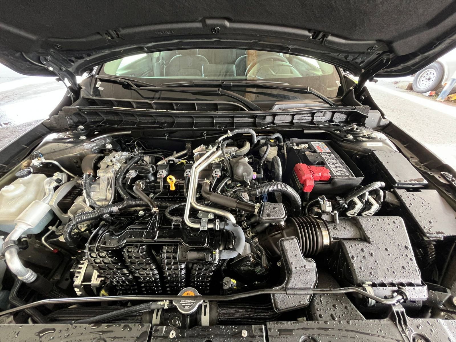 Used 2025 Nissan Altima 2.5 SV FWD image 33