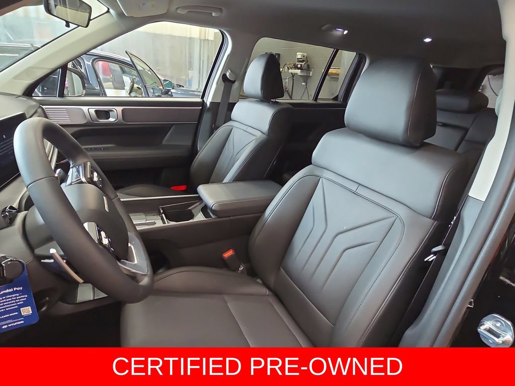 Used 2026 Hyundai Santa Fe SEL FWD image 16