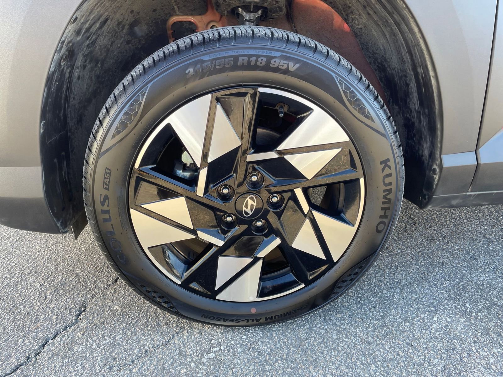 Used 2025 Hyundai Kona SEL image 30