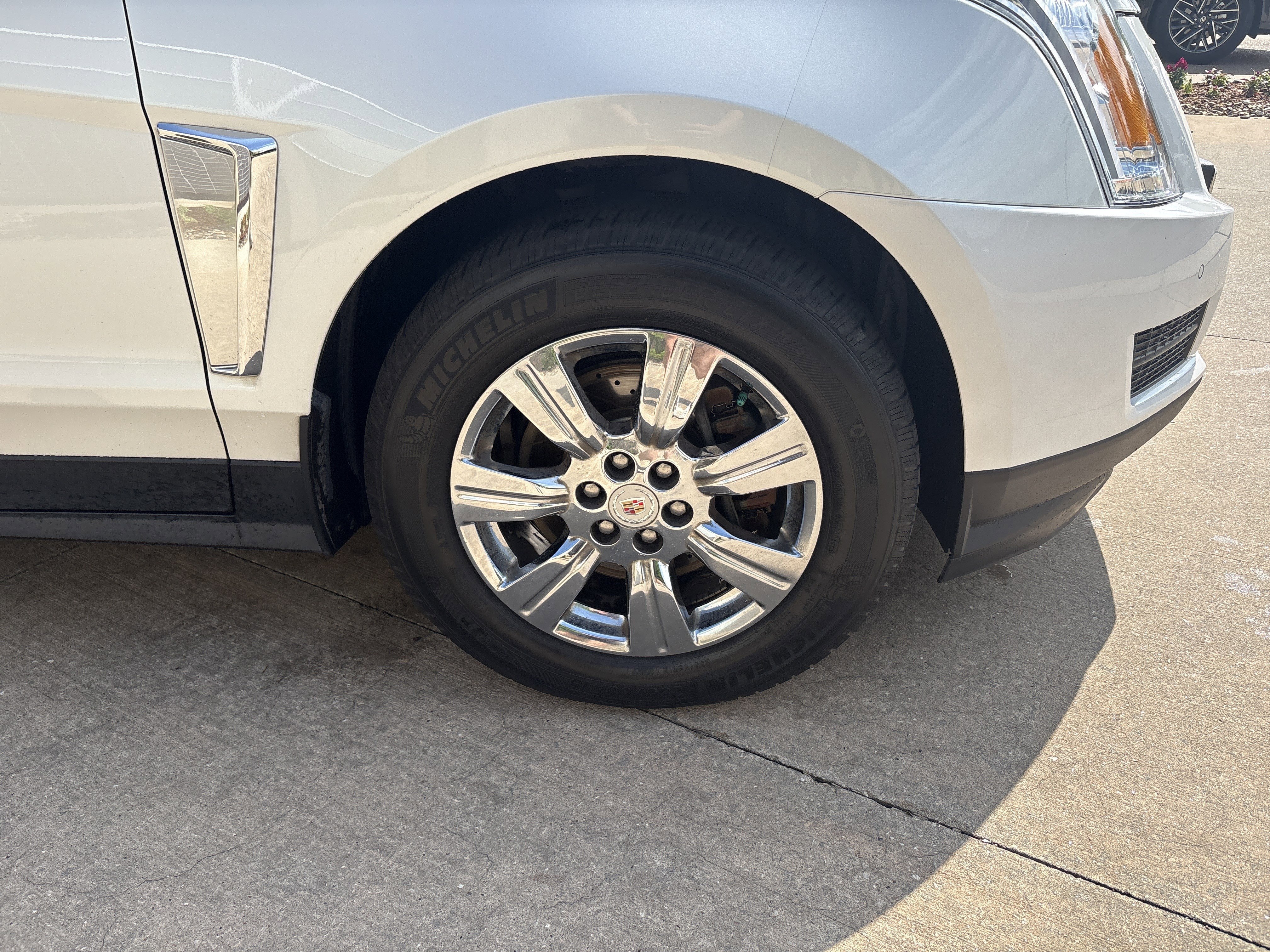 Used 2016 Cadillac SRX Luxury AWD/4WD image 13