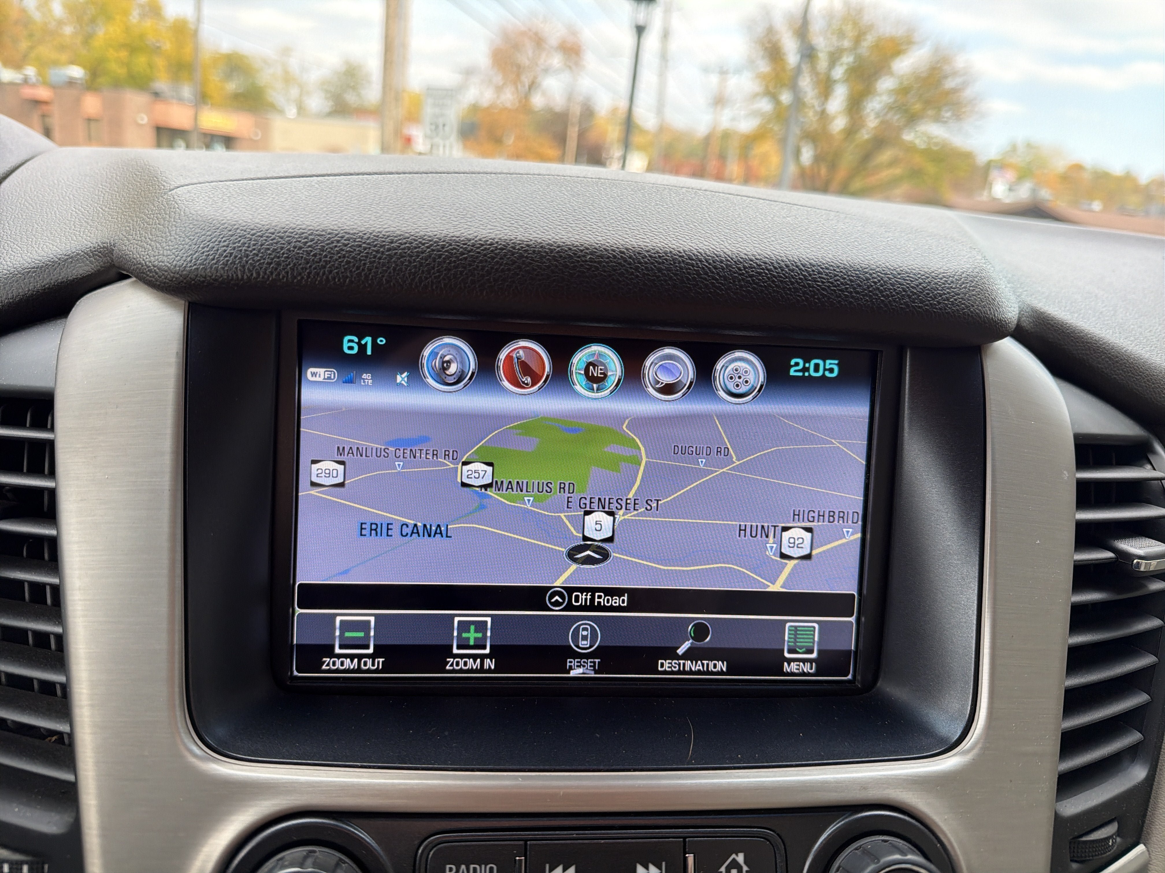 Used 2019 GMC Yukon Denali w/ Denali Ultimate Package AWD/4WD image 19